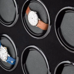 Klagenfurt Uhrenbeweger Rechts-Links-Lauf 12 Uhren LED Touch-Display -Einrichtungsgeschäft 10029403 yy 0006 logo