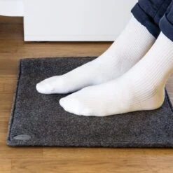 Magic Carpet Heizteppich Mit 3 Temperaturstufen 100 W Anthrazit -Einrichtungsgeschäft 10030302 yy 0004 logo oneConcept Magic Carpet Heizteppich reedit