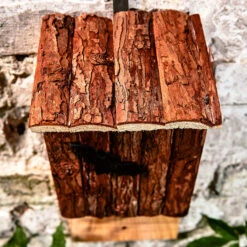 Fledermaushaus Nistkasten Überwinterungshilfe Ganzjährig Tanne -Einrichtungsgeschäft 10038097 yy 0005 logo