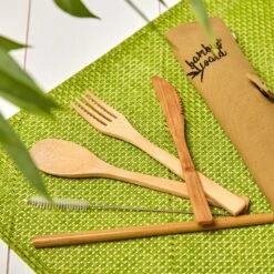 Reisebesteck In Brauner Tasche 5-teilig Zusammenrollbar Bambus -Einrichtungsgeschäft 10038194 yy 0005 logo
